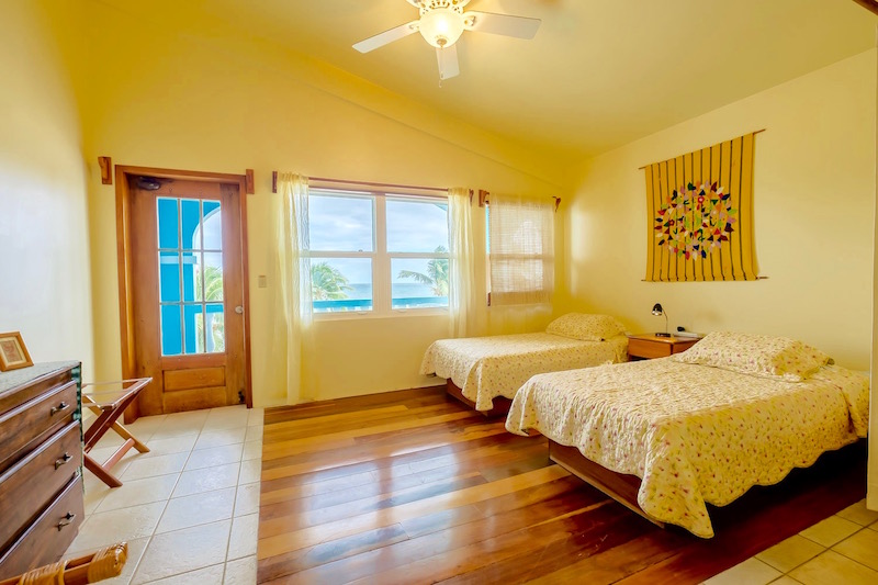 Sunset Beach Resort, Ambergris Caye, Condo A5