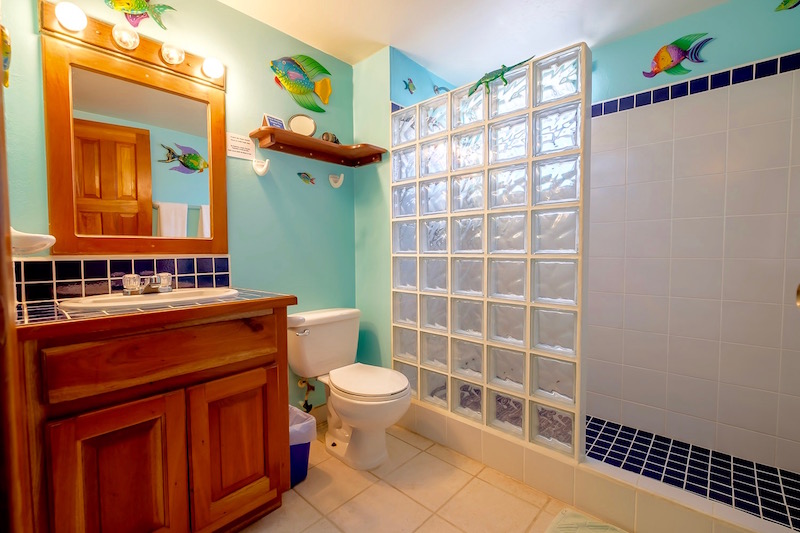 Sunset Beach Resort, Ambergris Caye, Condo C2