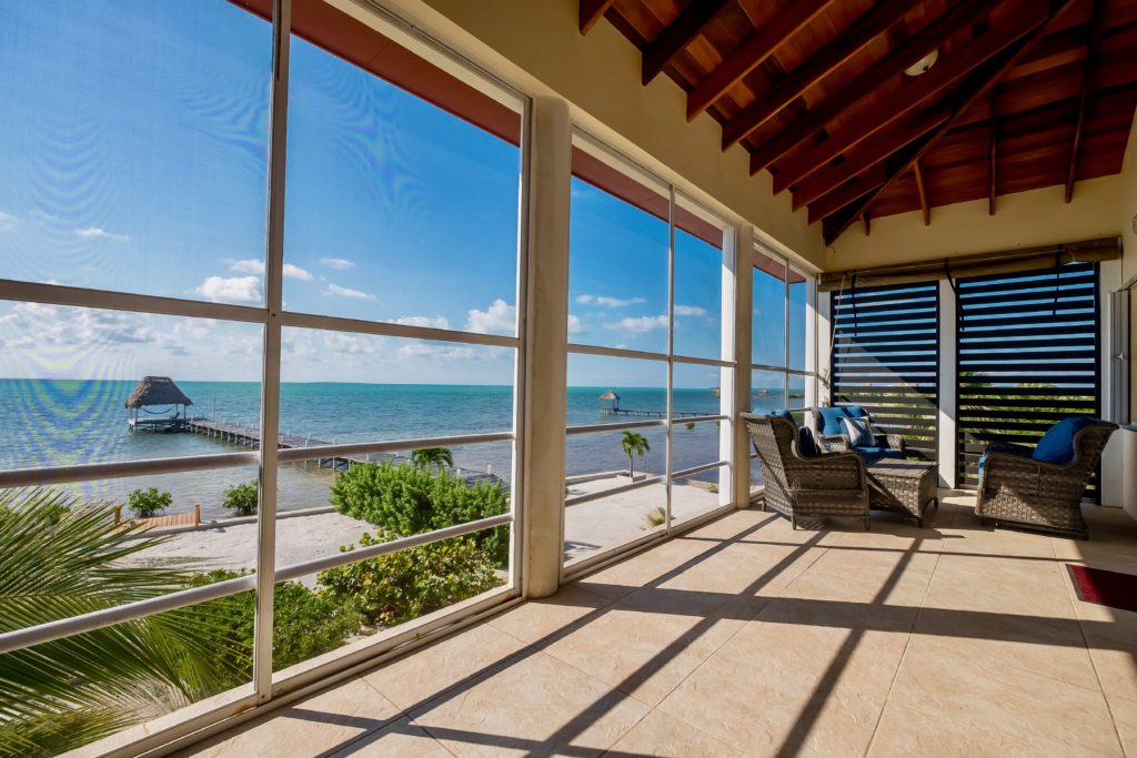 La Perla Azul Belize