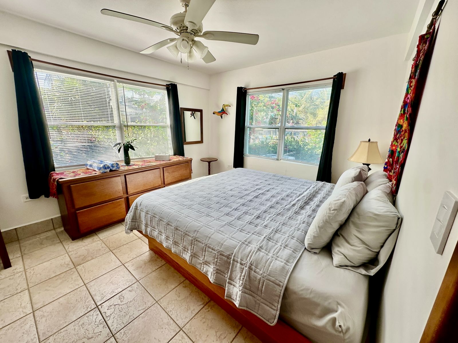 Lower level bedroom, king bed